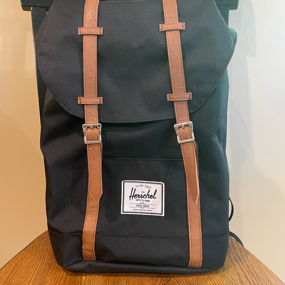 Herschel Retreat Backpack